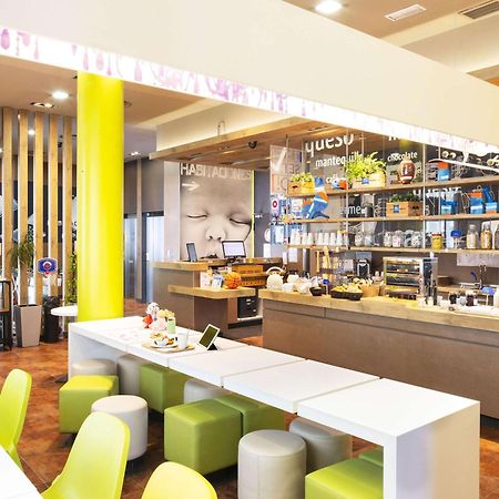 Ibis Budget Sevilla Aeropuerto Luaran gambar