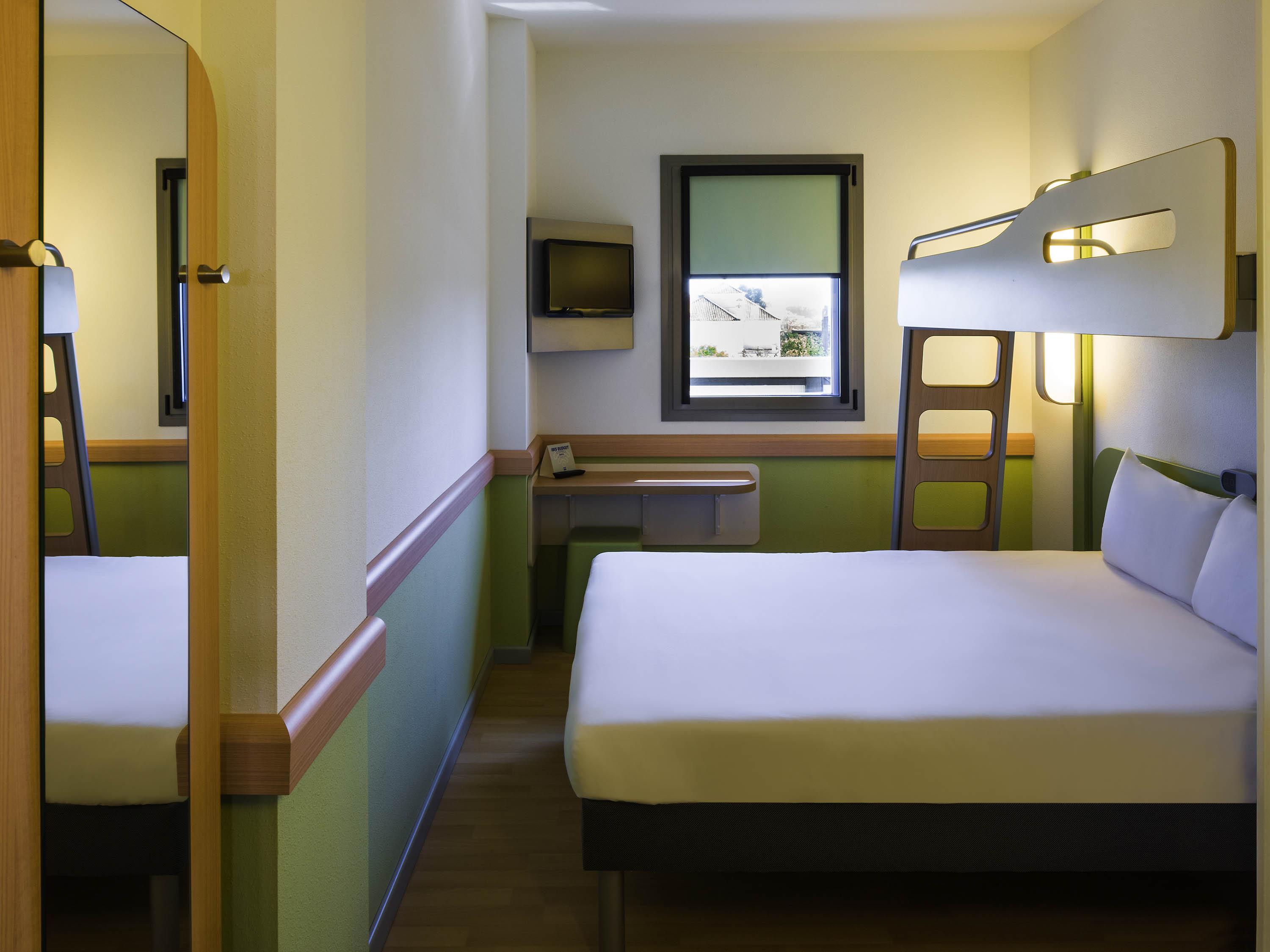 Ibis Budget Sevilla Aeropuerto Luaran gambar