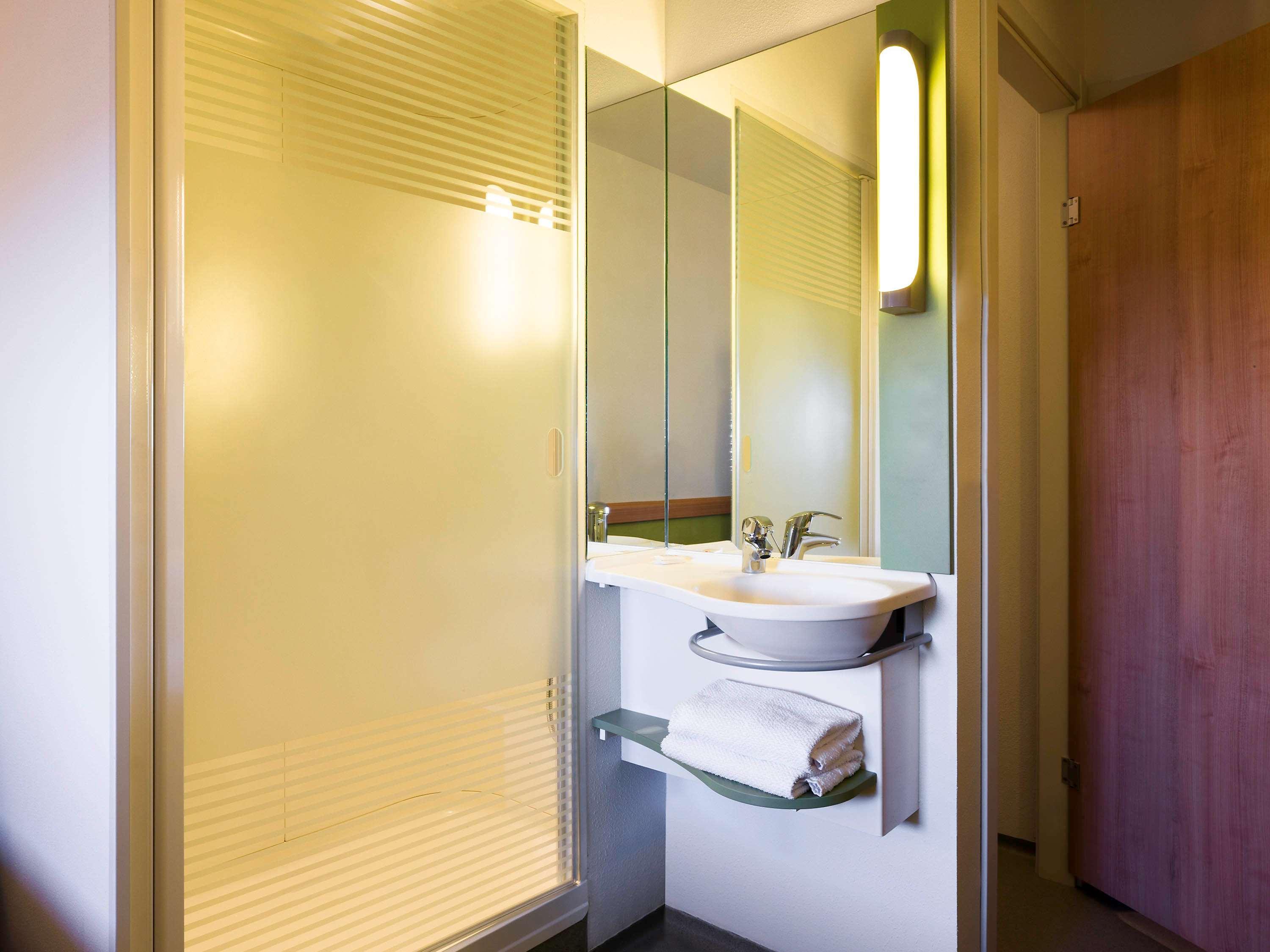 Ibis Budget Sevilla Aeropuerto Luaran gambar