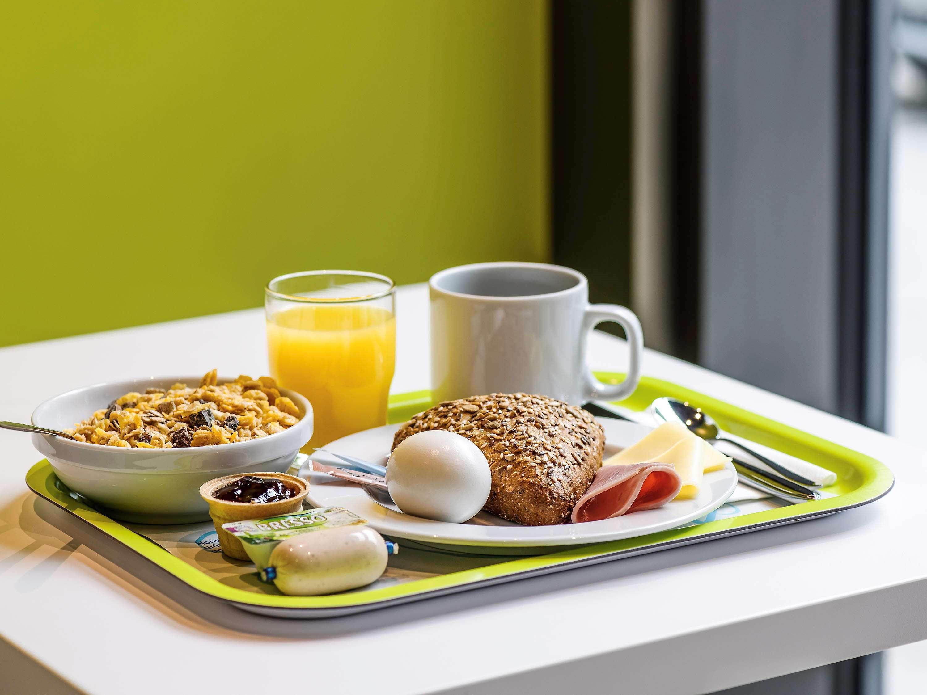 Ibis Budget Sevilla Aeropuerto Luaran gambar