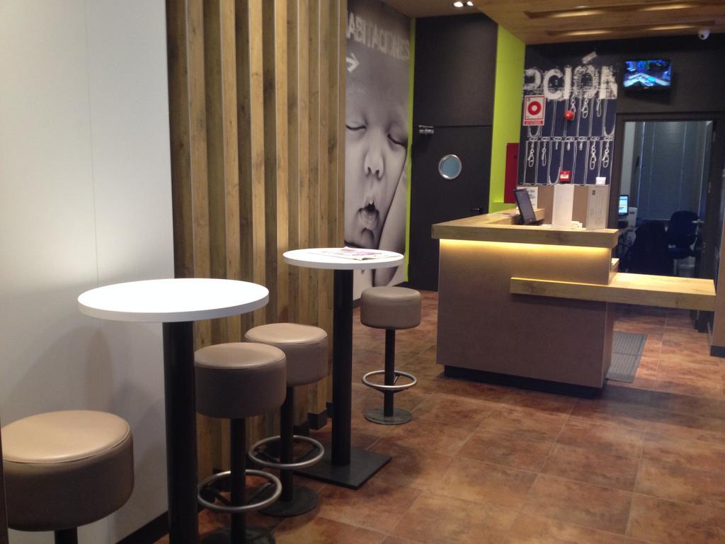 Ibis Budget Sevilla Aeropuerto Luaran gambar